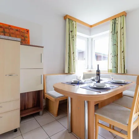 Spacious With Sauna, Near The Centre Apartman *